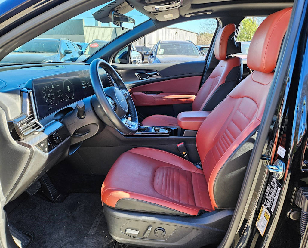 Thumbnail: 2025 Kia Sportage - 10