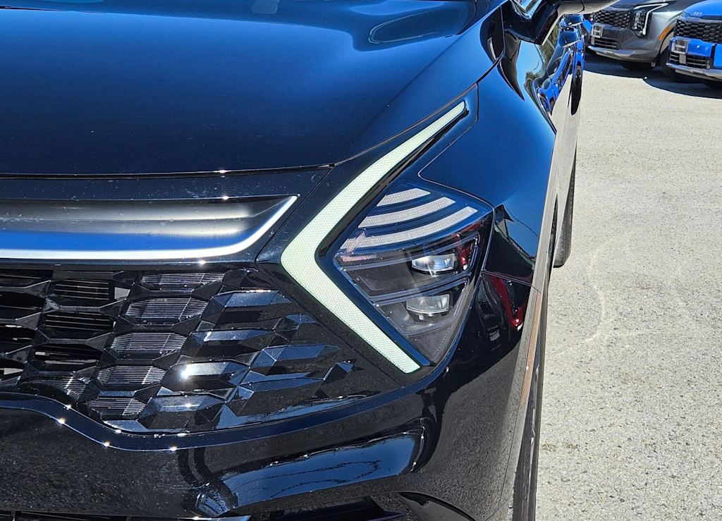 Thumbnail: 2025 Kia Sportage - 22