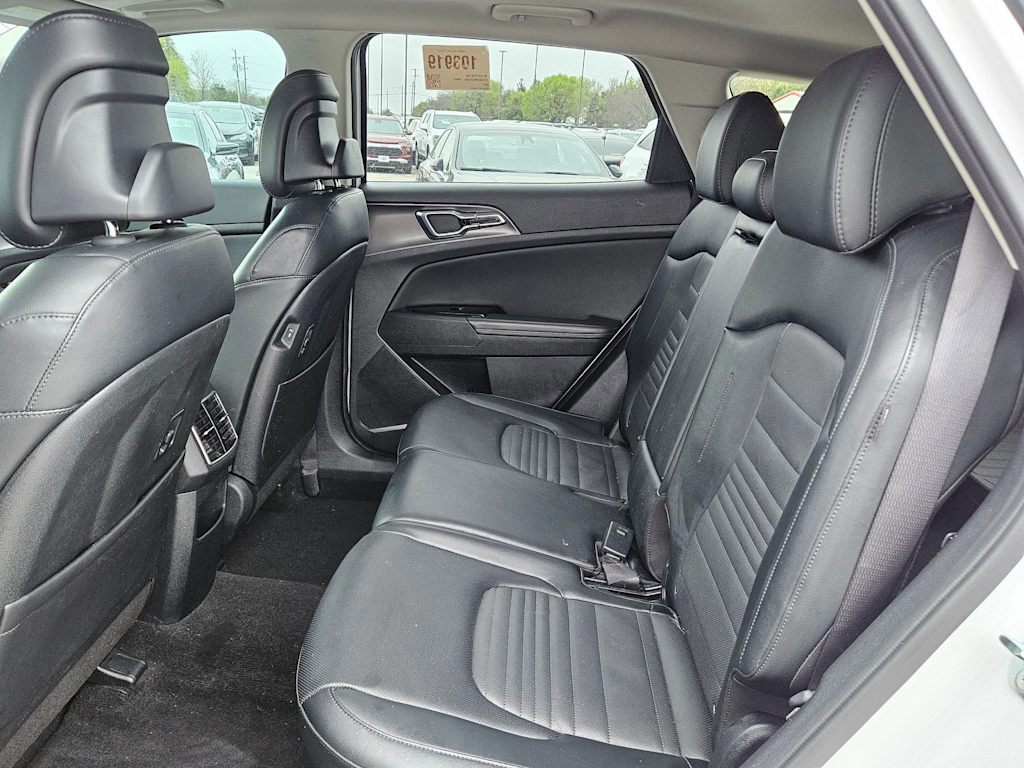 Thumbnail: 2024 Kia Sportage - 9