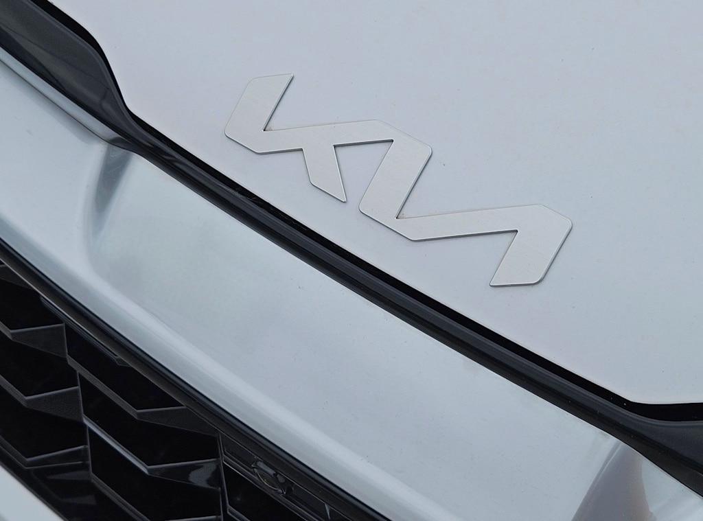 Thumbnail: 2024 Kia Sportage - 6