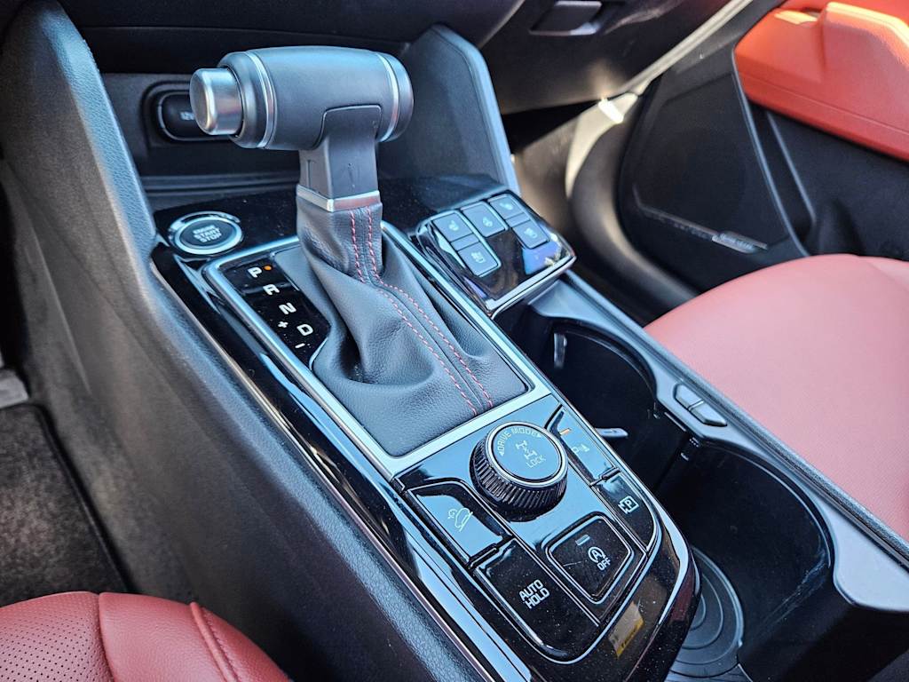 Thumbnail: 2024 Kia Sportage - 16