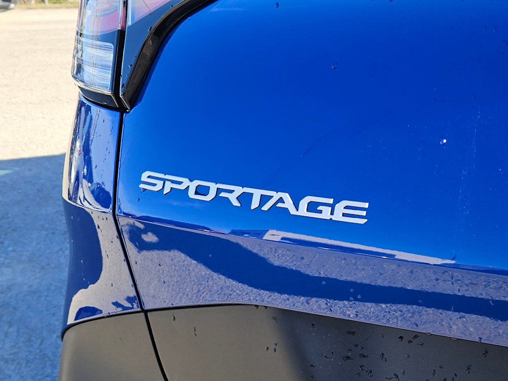 Thumbnail: 2024 Kia Sportage - 7