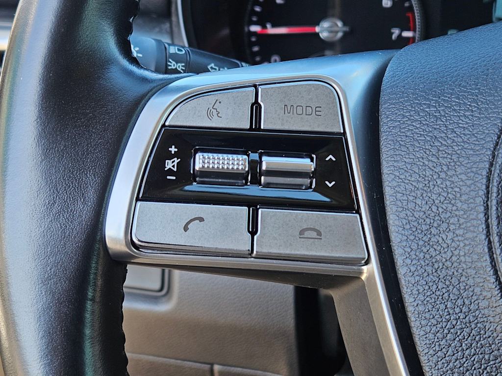 Thumbnail: 2021 Kia Telluride - 30