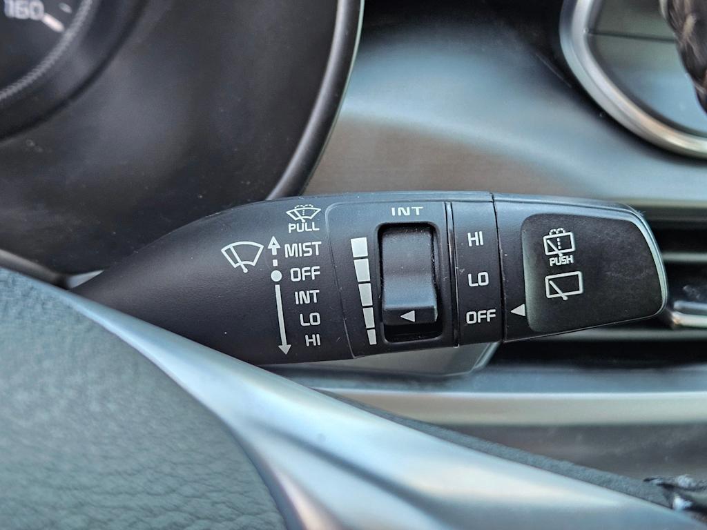 Thumbnail: 2021 Kia Telluride - 32