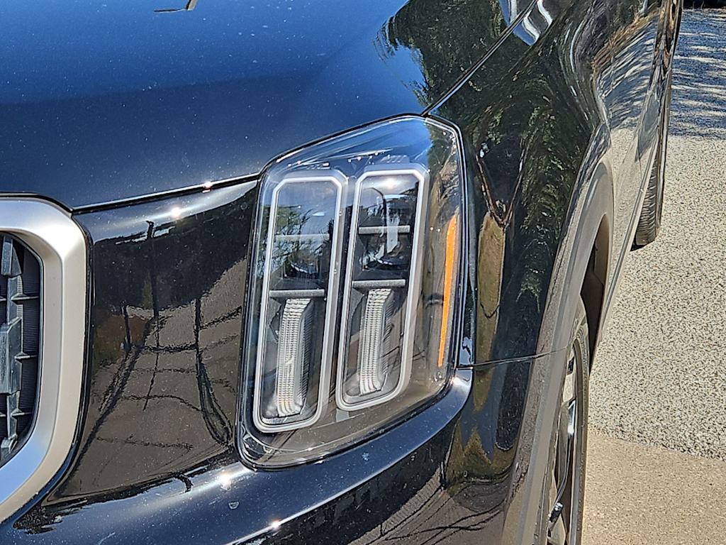 Thumbnail: 2025 Kia Telluride - 19