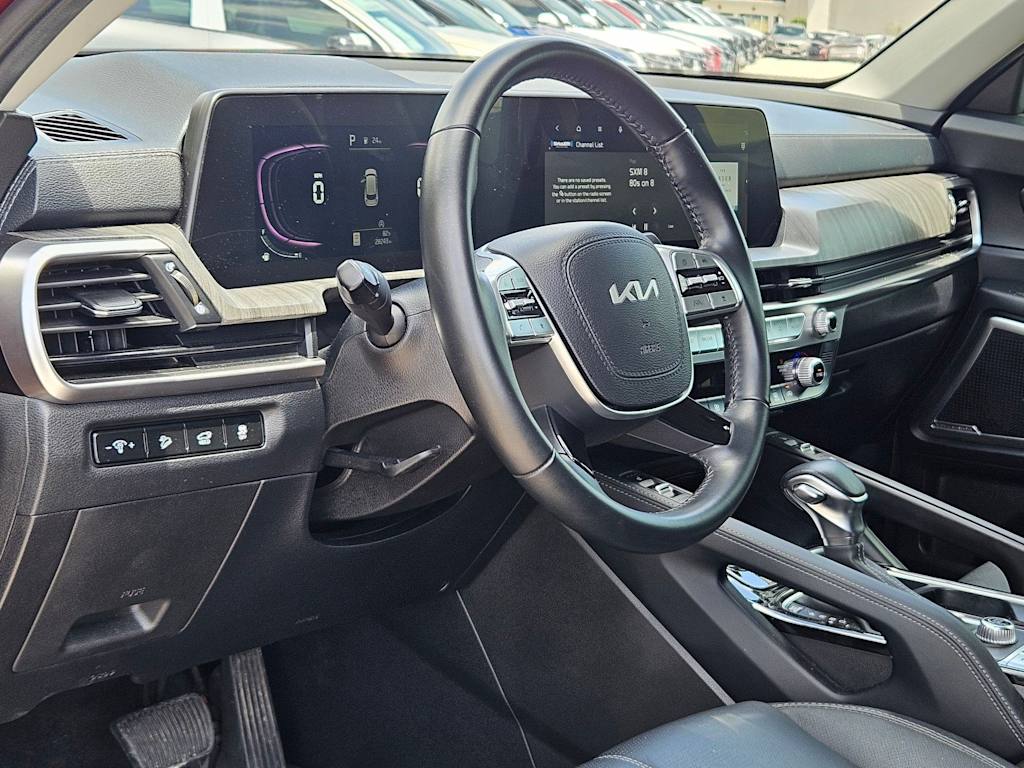 Thumbnail: 2024 Kia Telluride - 2