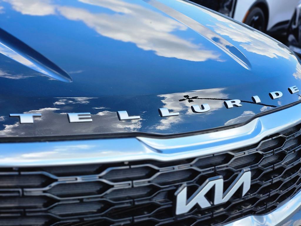 Thumbnail: 2022 Kia Telluride - 7