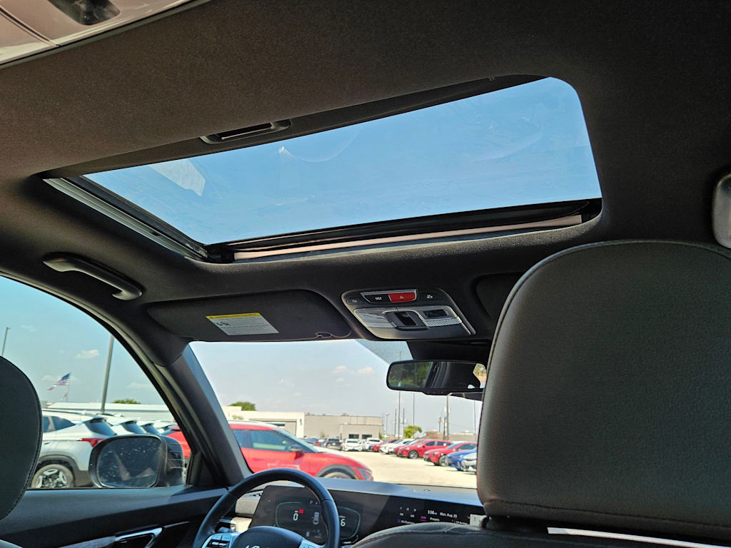 Thumbnail: 2023 Kia Telluride - 22