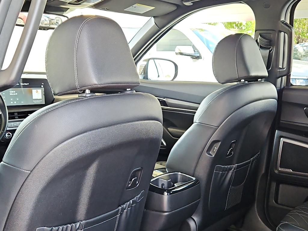 Thumbnail: 2023 Kia Telluride - 9