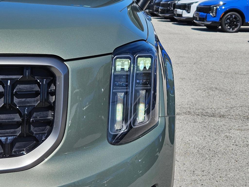 Thumbnail: 2023 Kia Telluride - 21