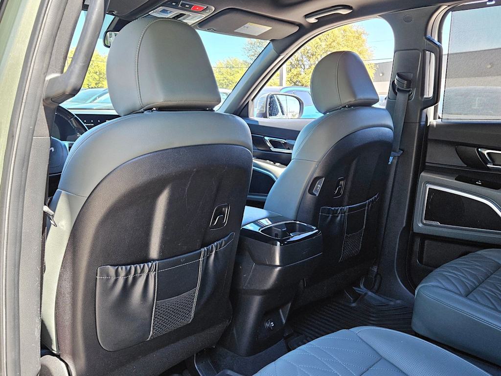 Thumbnail: 2023 Kia Telluride - 12