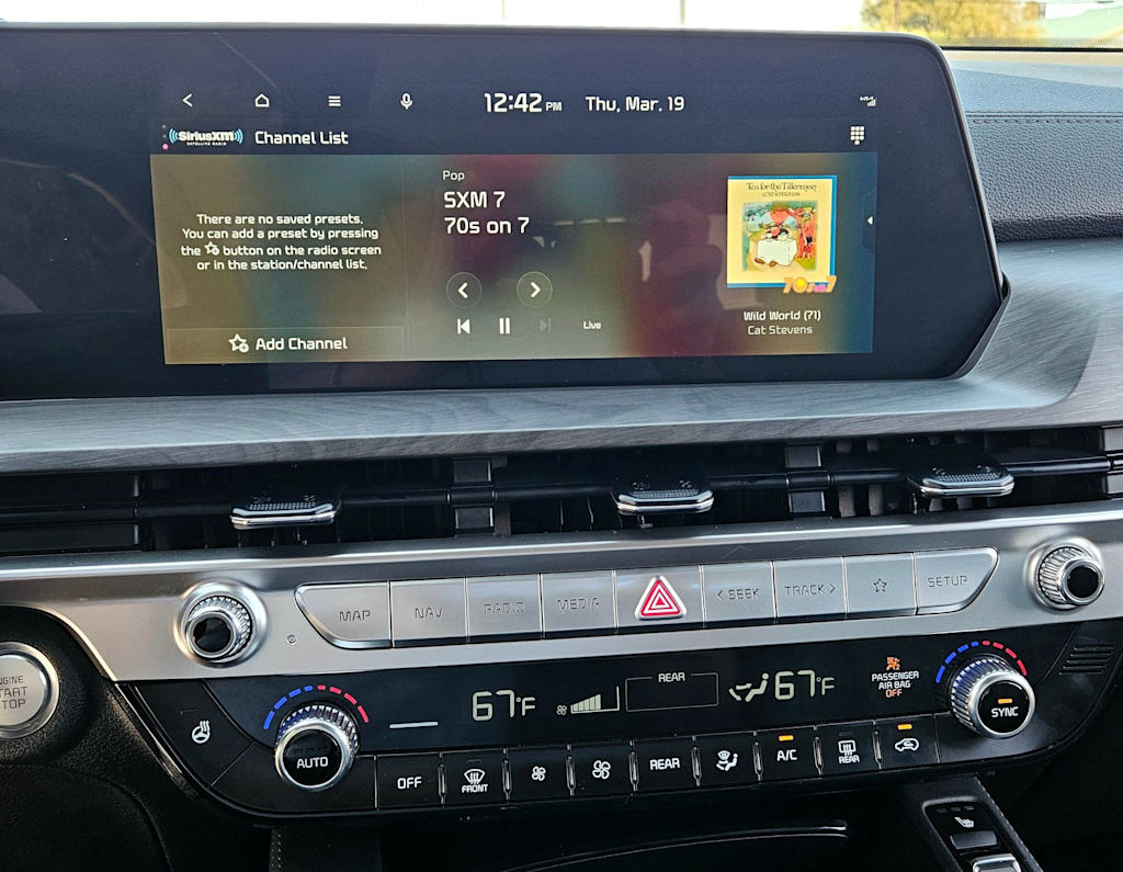 Thumbnail: 2023 Kia Telluride - 13