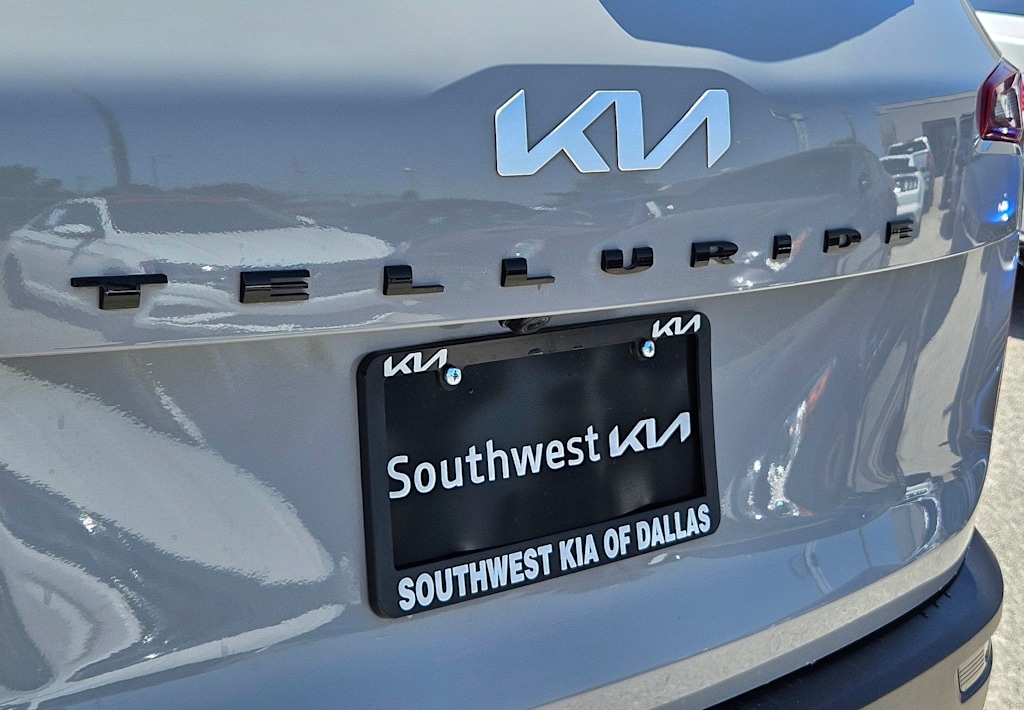 Thumbnail: 2022 Kia Telluride - 7