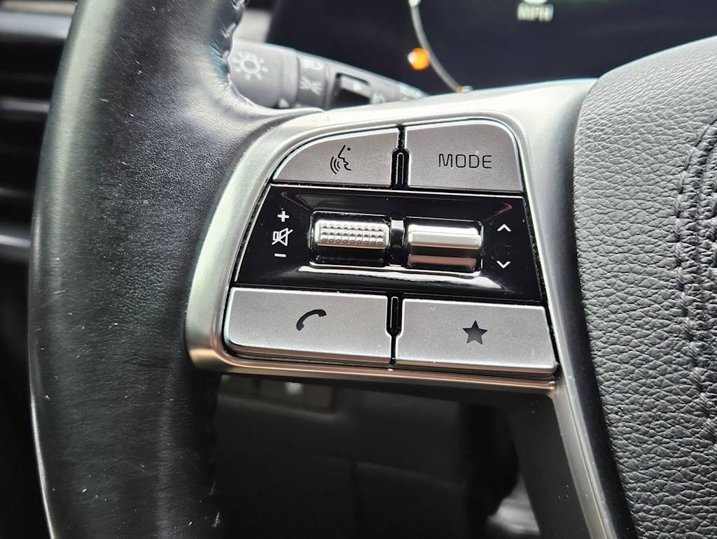 Thumbnail: 2023 Kia Telluride - 30