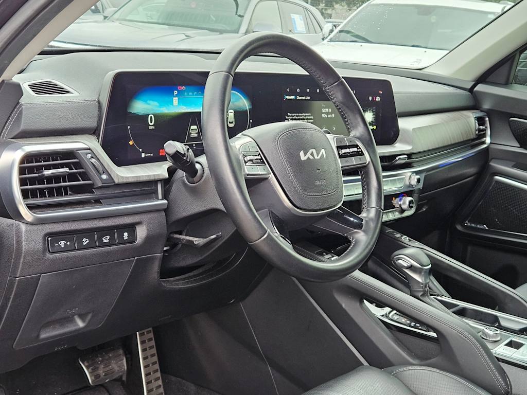 Thumbnail: 2023 Kia Telluride - 2