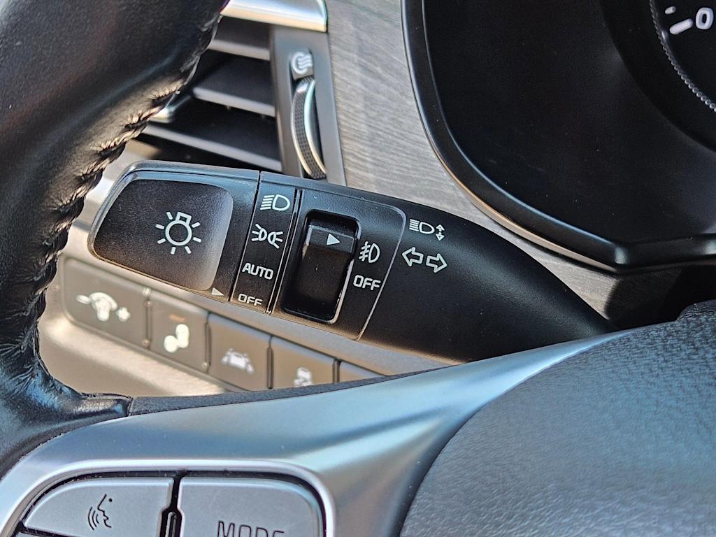 Thumbnail: 2022 Kia Telluride - 16