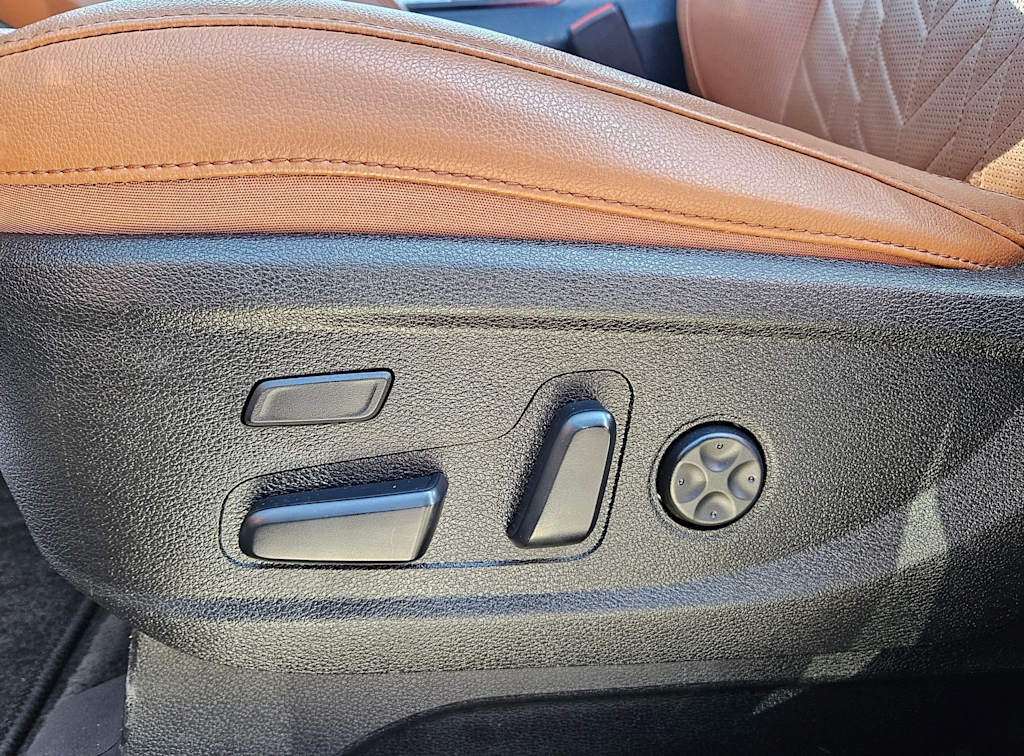 Thumbnail: 2024 Kia Telluride - 28