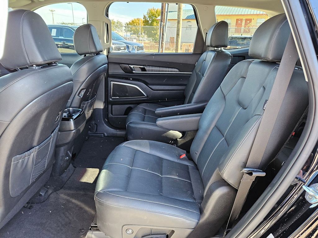 Thumbnail: 2023 Kia Sportage - 25