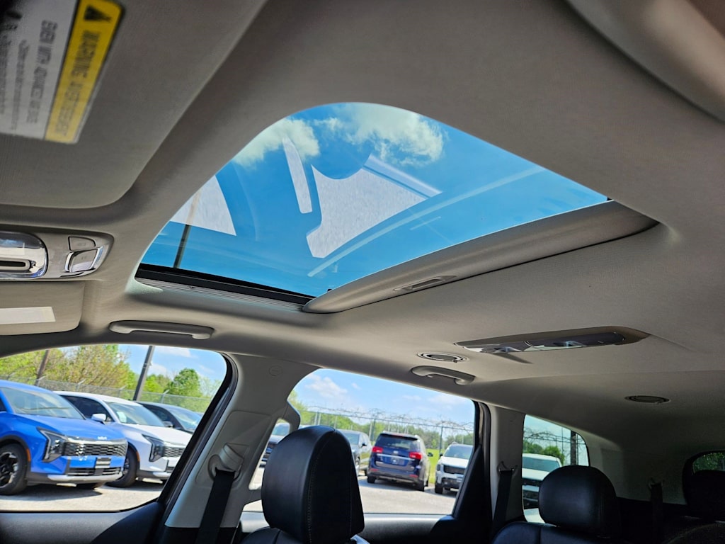 Thumbnail: 2025 Kia Telluride - 14