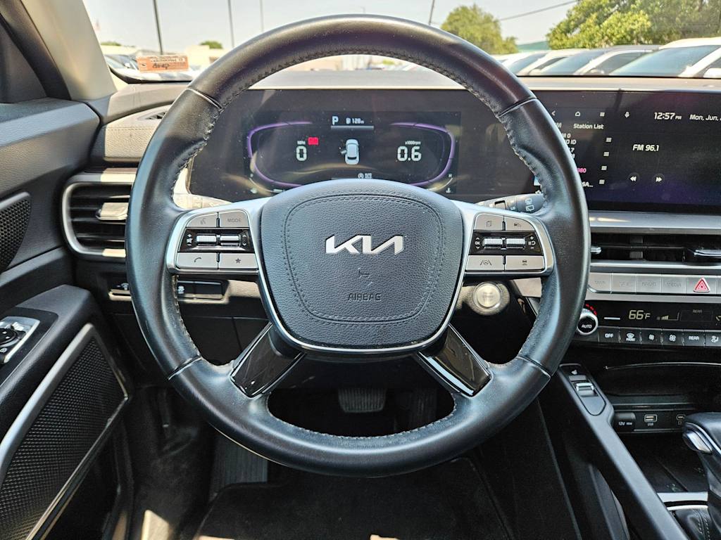 Thumbnail: 2024 Kia Telluride - 9