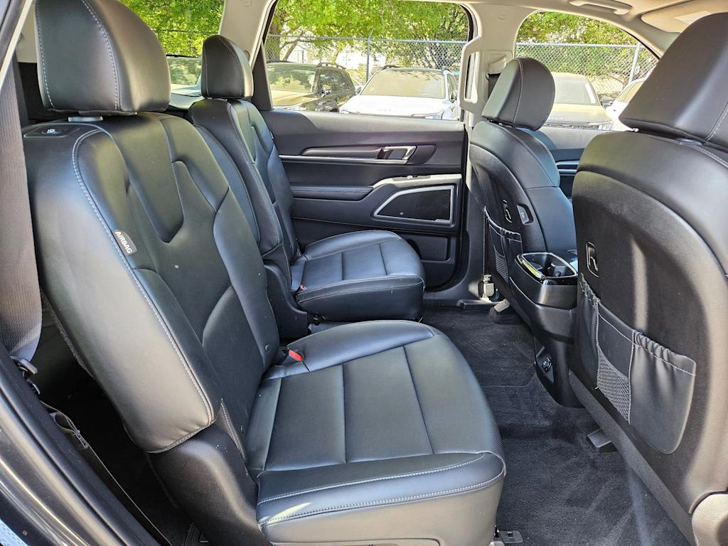 Thumbnail: 2024 Kia Telluride - 23