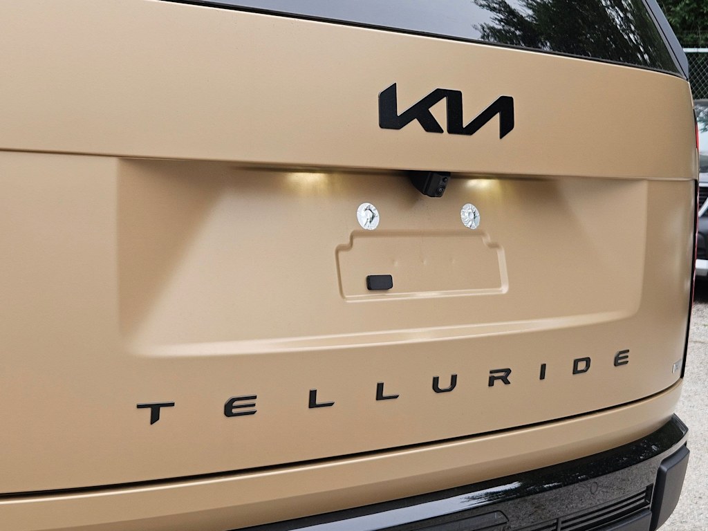 Thumbnail: 2027 Kia Telluride - 24
