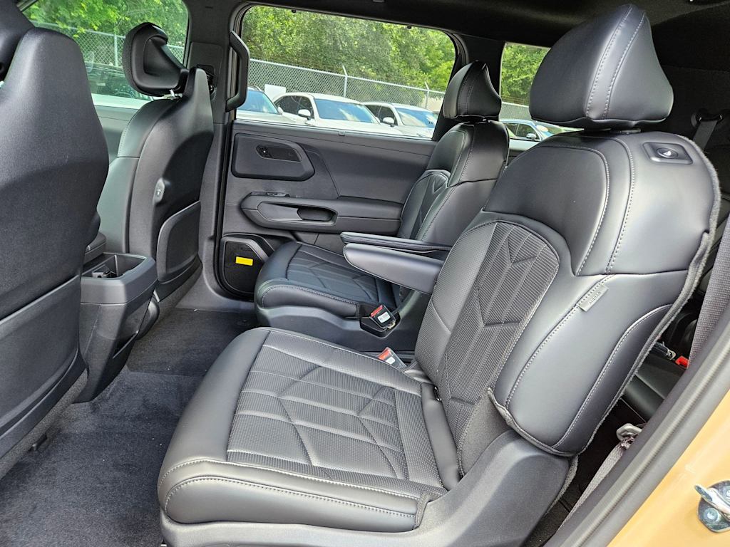 Thumbnail: 2027 Kia Telluride - 28