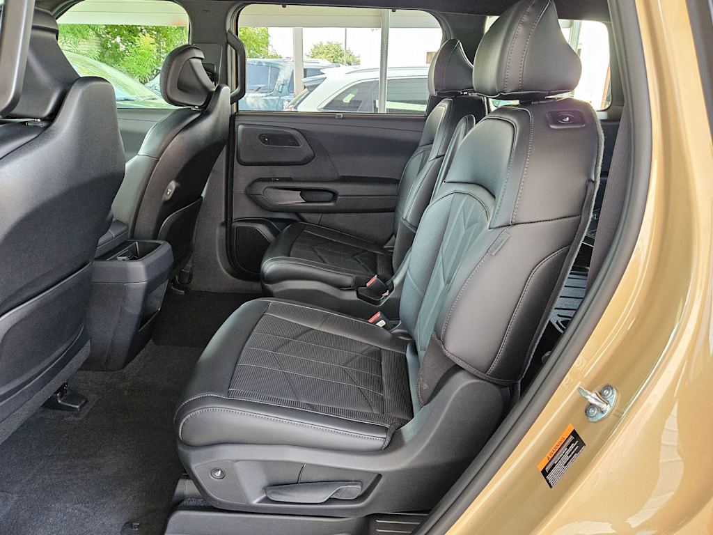 Thumbnail: 2027 Kia Telluride - 26