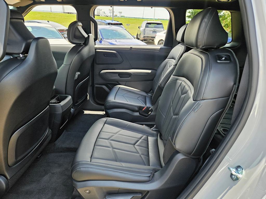 Thumbnail: 2027 Kia Telluride - 28
