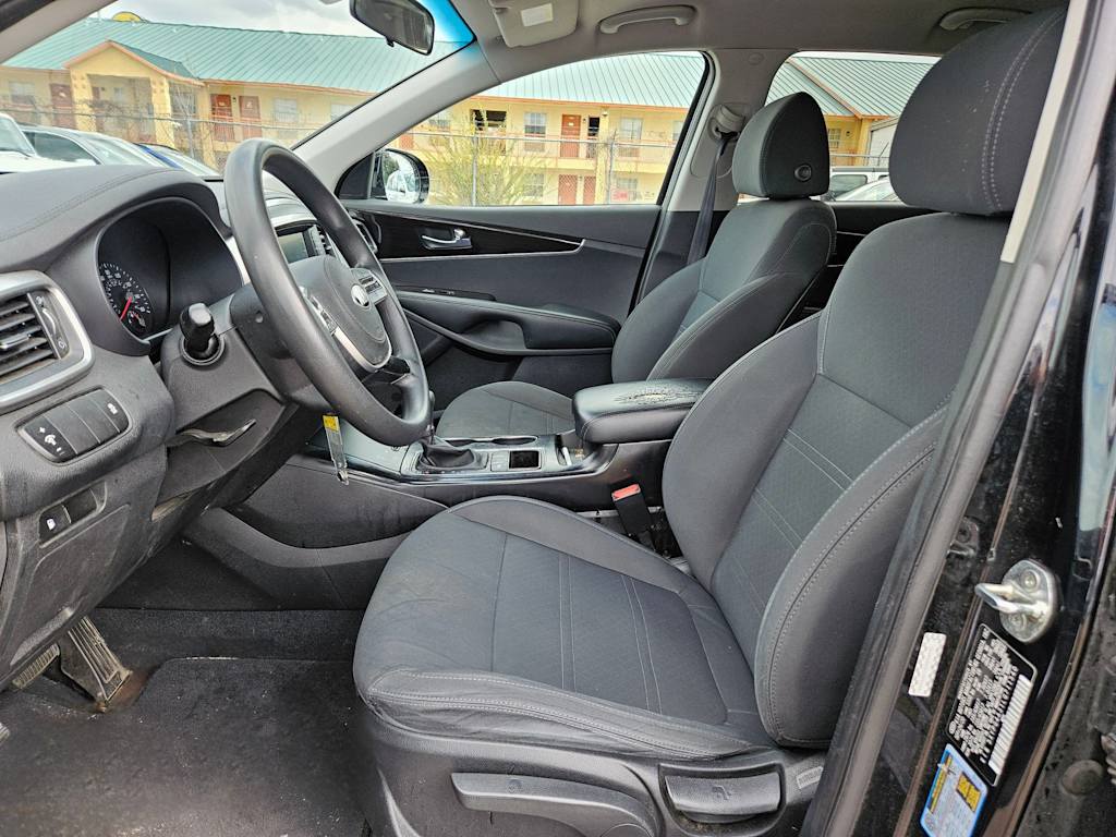 Thumbnail: 2020 Kia Sorento - 11