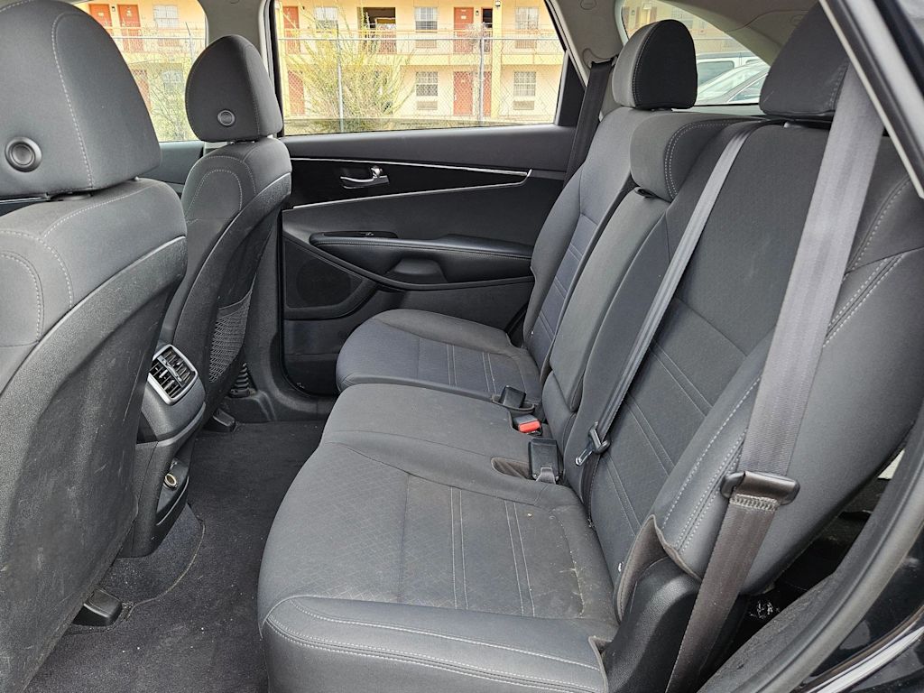 Thumbnail: 2020 Kia Sorento - 27