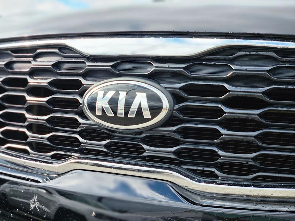 Thumbnail: 2020 Kia Sorento - 7