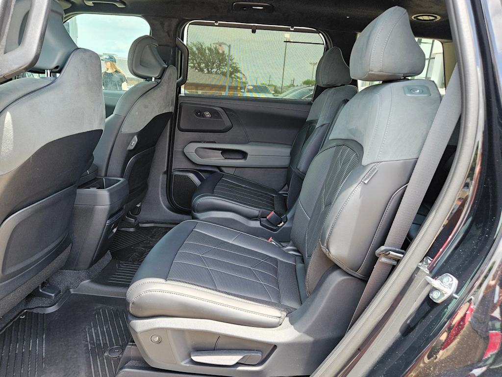 Thumbnail: 2027 Kia Telluride - 24
