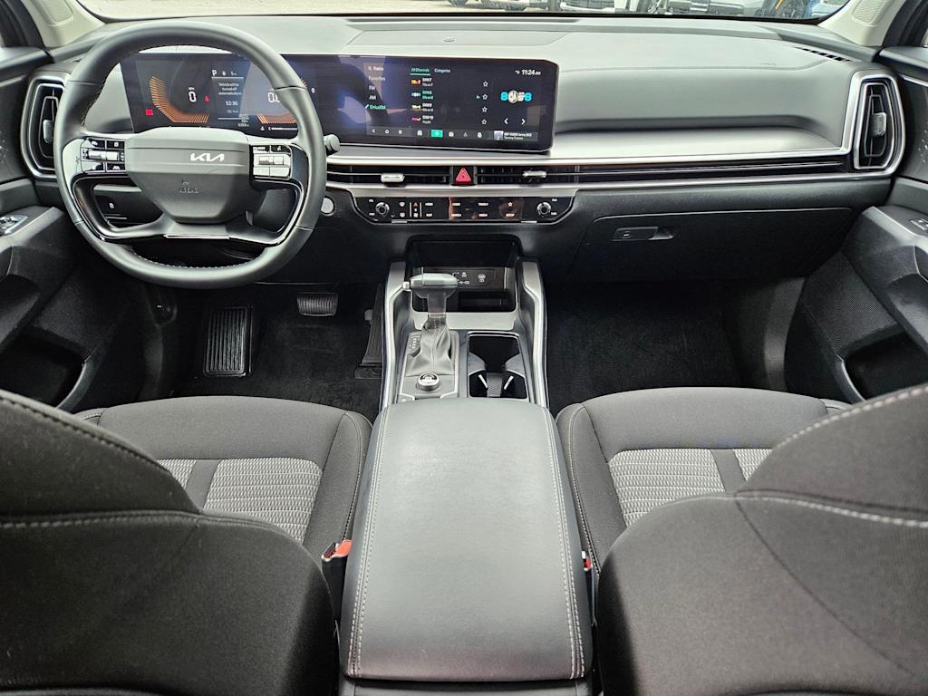 Thumbnail: 2026 Kia Sorento - 2