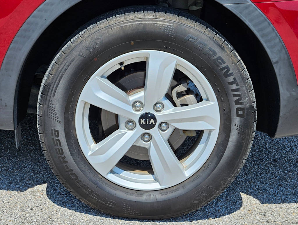 Thumbnail: 2021 Kia Sorento - 8