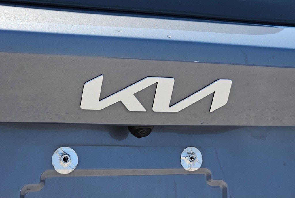 Thumbnail: 2023 Kia Sorento - 23