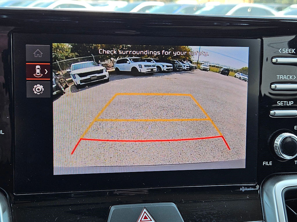 Thumbnail: 2023 Kia Sorento - 27