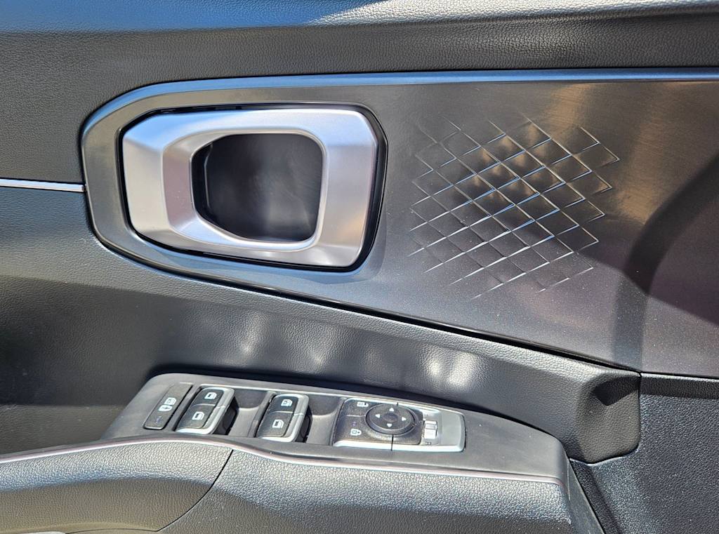 Thumbnail: 2023 Kia Sorento - 30