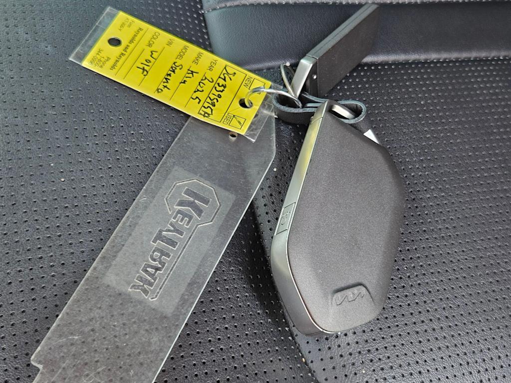 Thumbnail: 2025 Kia Sorento - 30