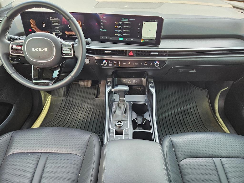 Thumbnail: 2025 Kia Sorento - 9