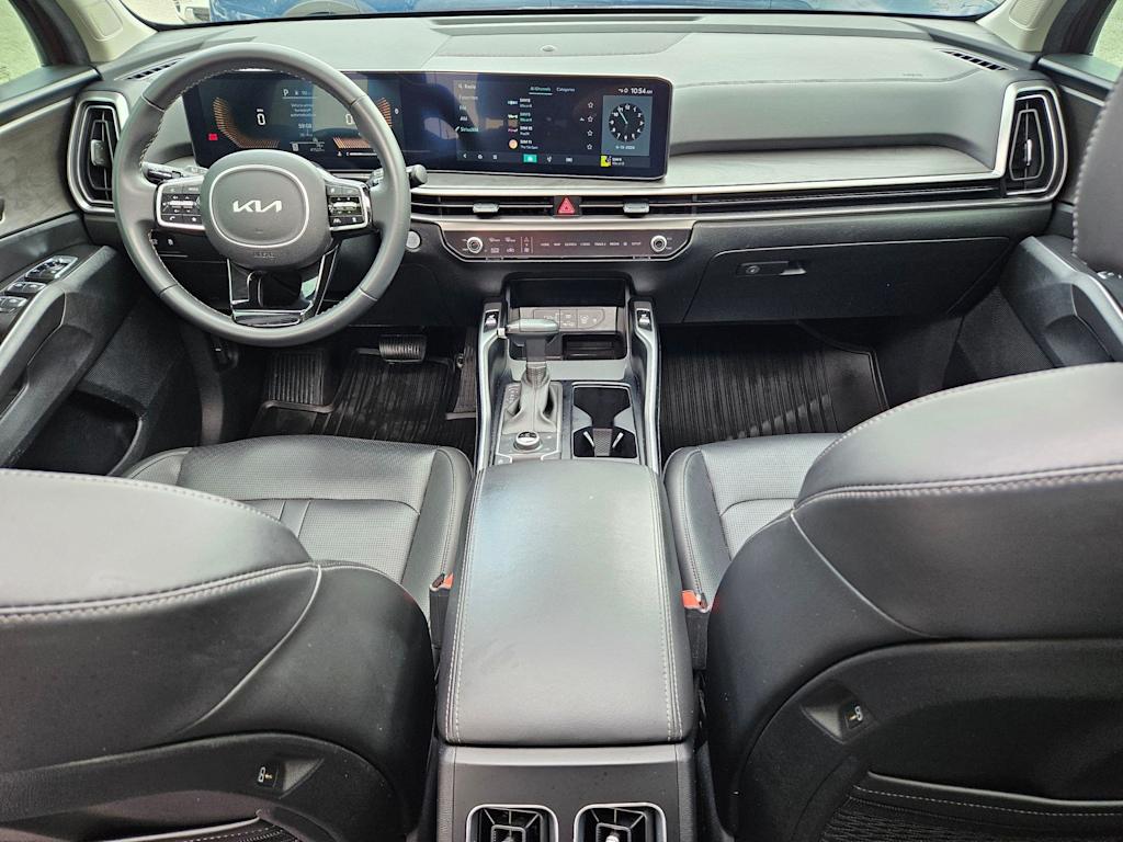 Thumbnail: 2024 Kia Sorento - 9