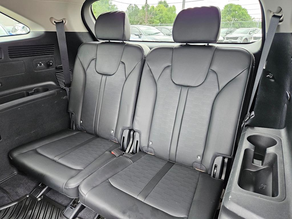 Thumbnail: 2024 Kia Sorento - 26