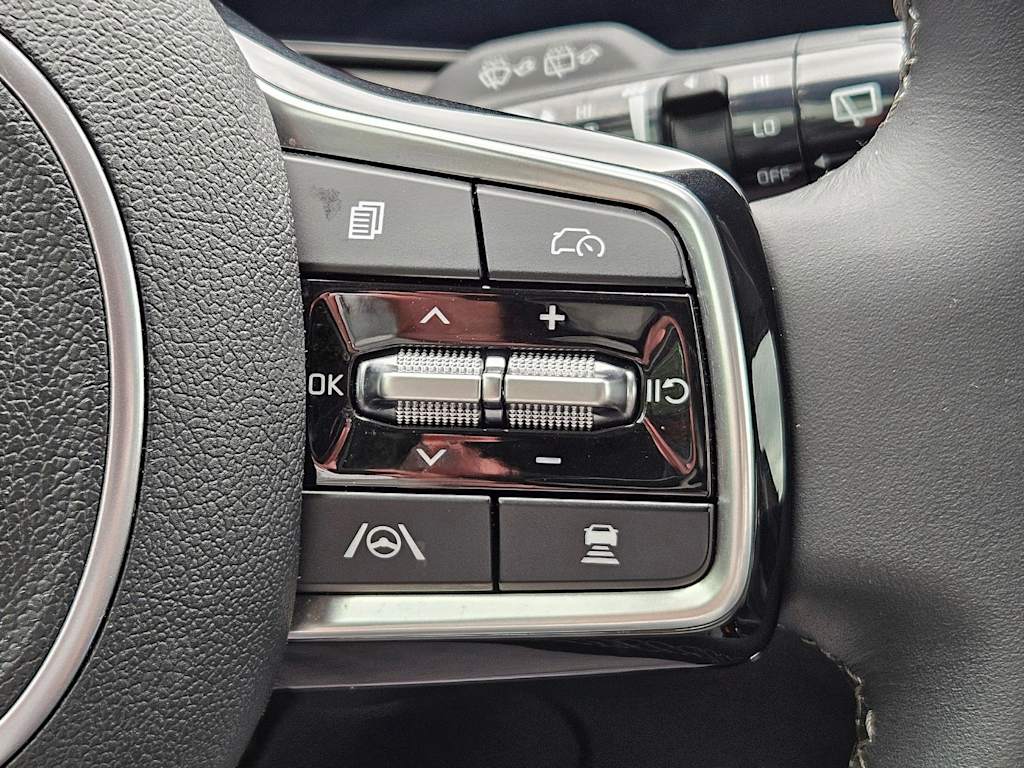 Thumbnail: 2024 Kia Sorento - 28