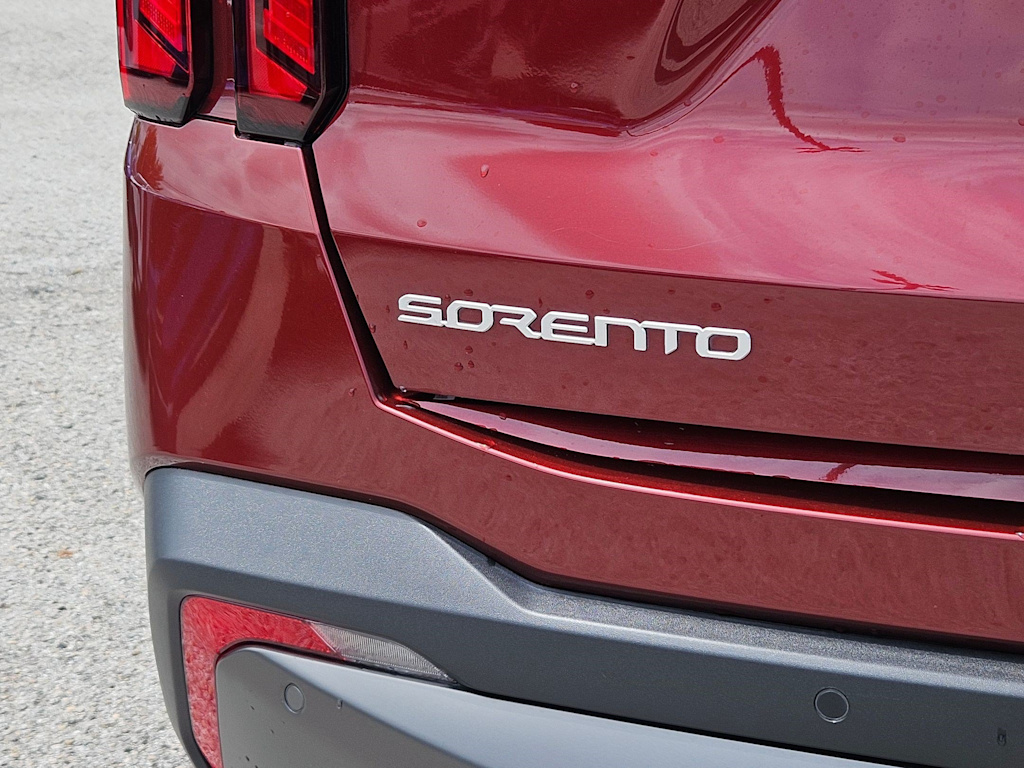 Thumbnail: 2024 Kia Sorento - 7