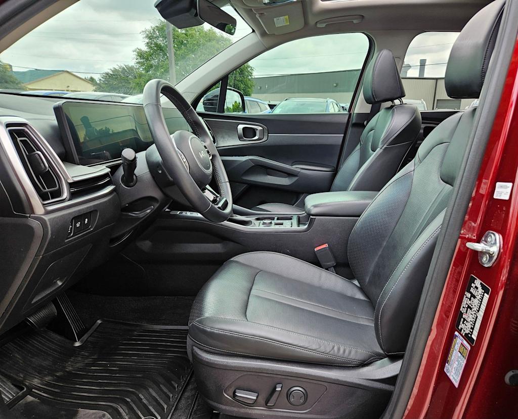 Thumbnail: 2024 Kia Sorento - 10