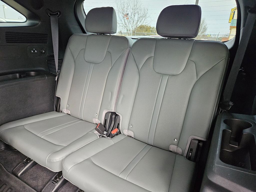 Thumbnail: 2025 Kia Sorento - 12