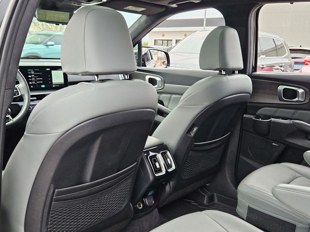 Thumbnail: 2025 Kia Sorento - 27