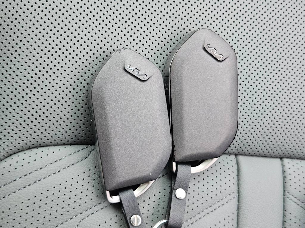 Thumbnail: 2025 Kia Sorento - 37