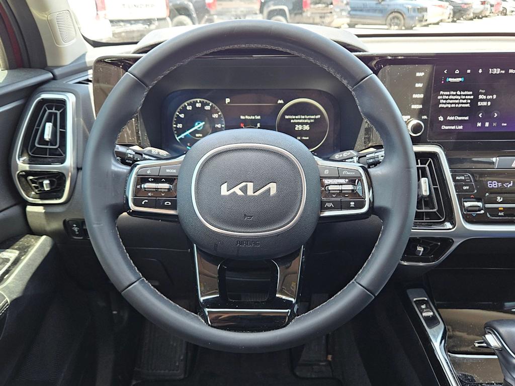 Thumbnail: 2023 Kia Sorento - 10