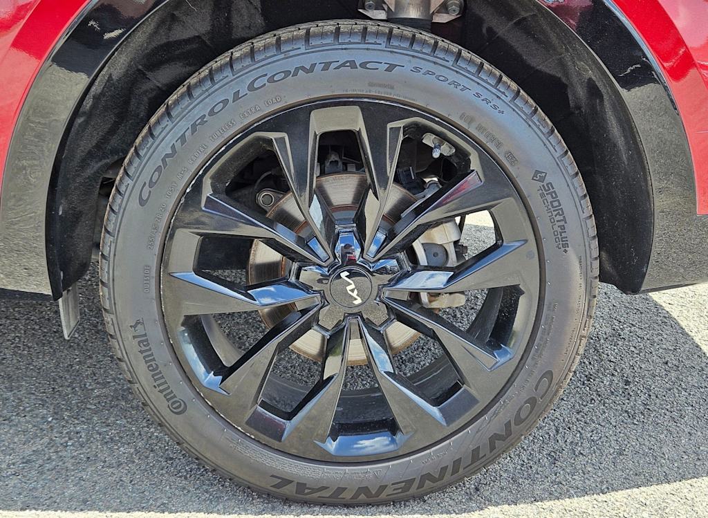 Thumbnail: 2023 Kia Sorento - 8